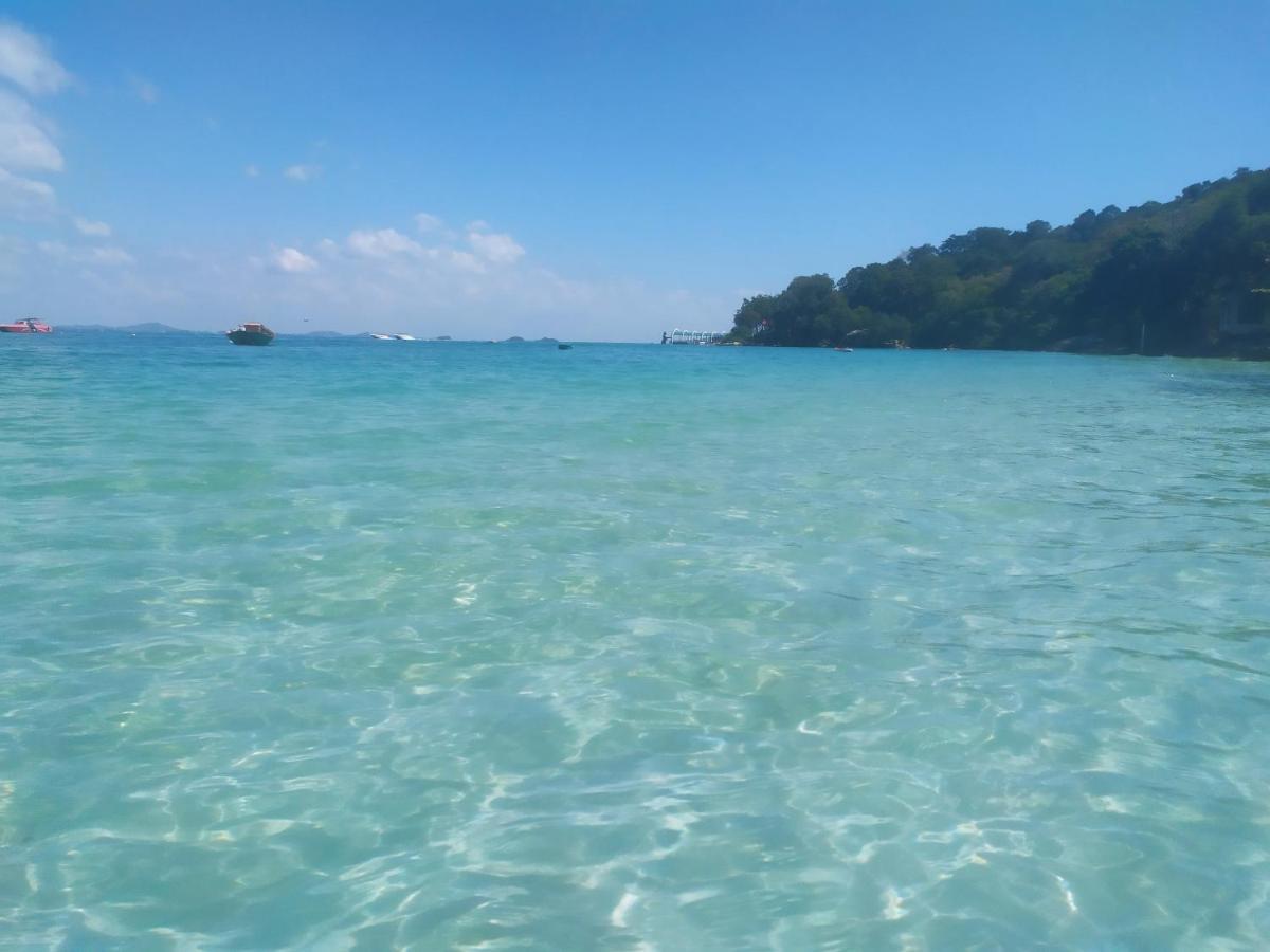 Minnie Seaview Resort Koh Samet Bagian luar foto