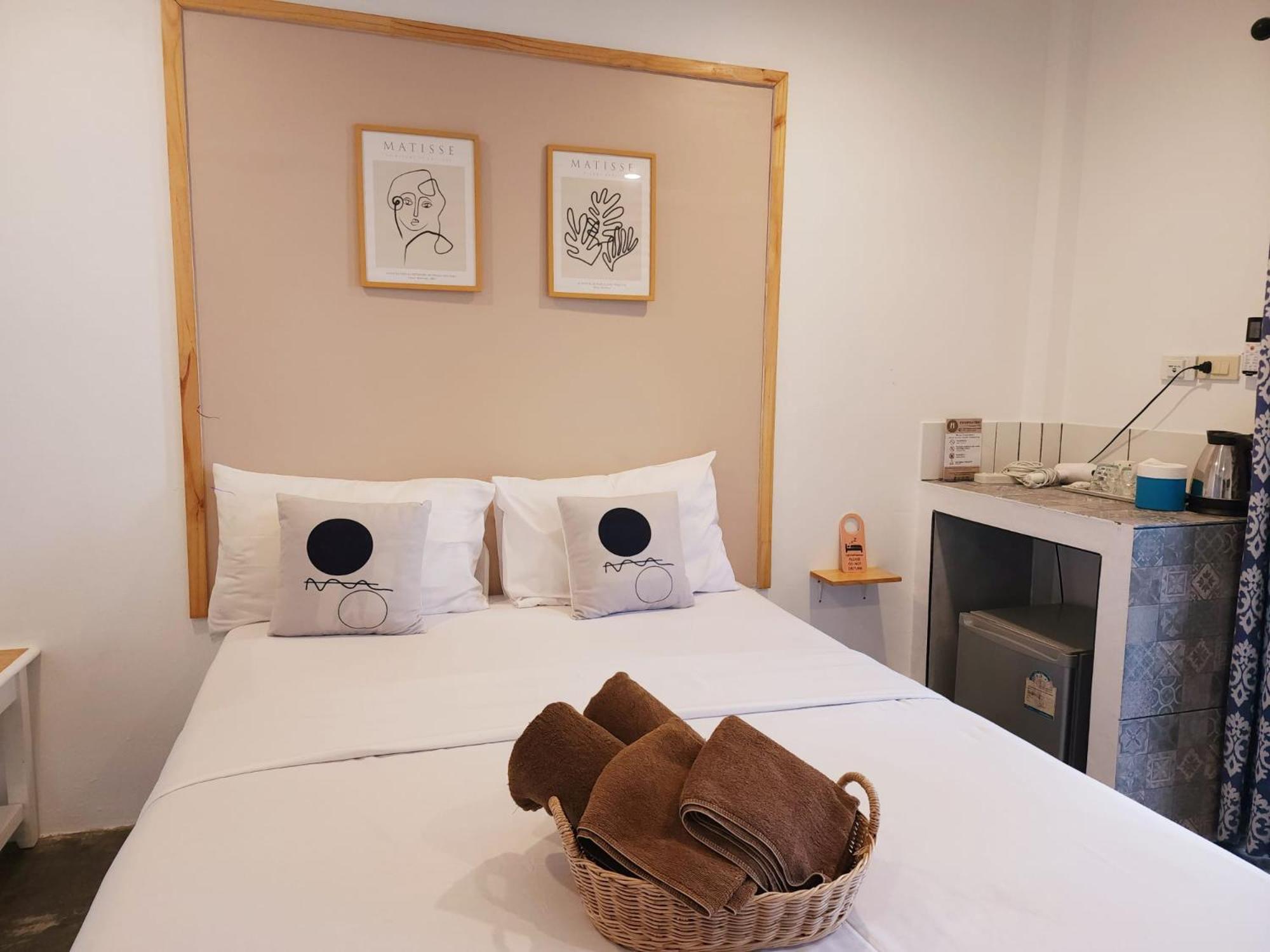 Minnie Seaview Resort Koh Samet Bagian luar foto