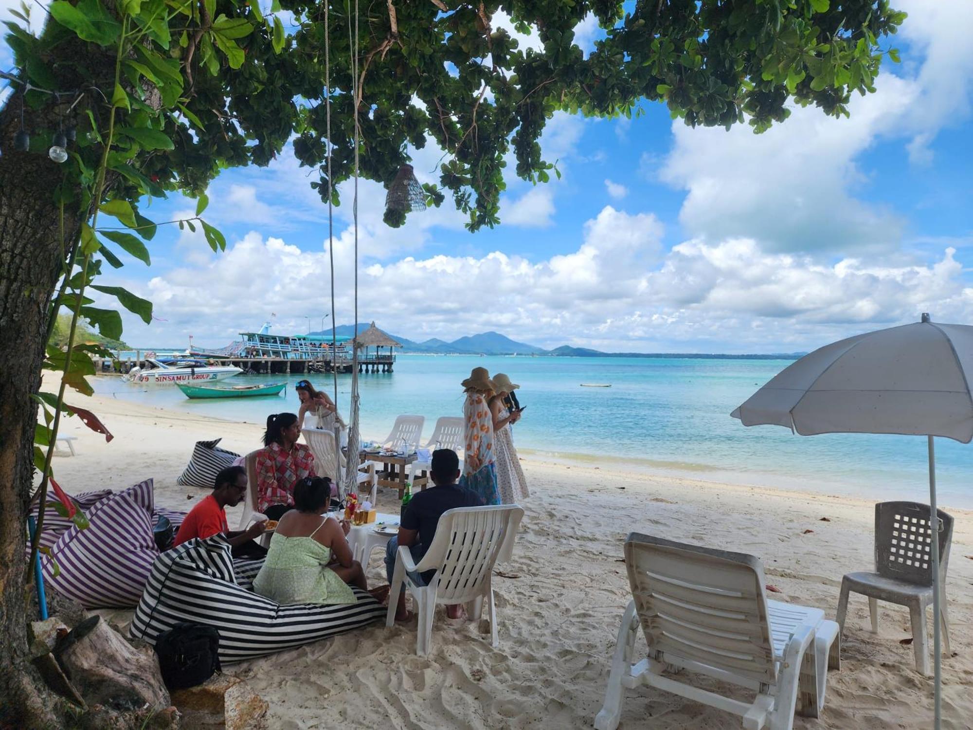 Minnie Seaview Resort Koh Samet Bagian luar foto